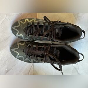 Freak Spark Mid Cleats